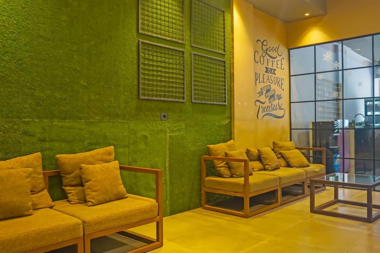 Oyo 92272 Sahaja Pasar Baru Hotel Jakarta Luaran gambar