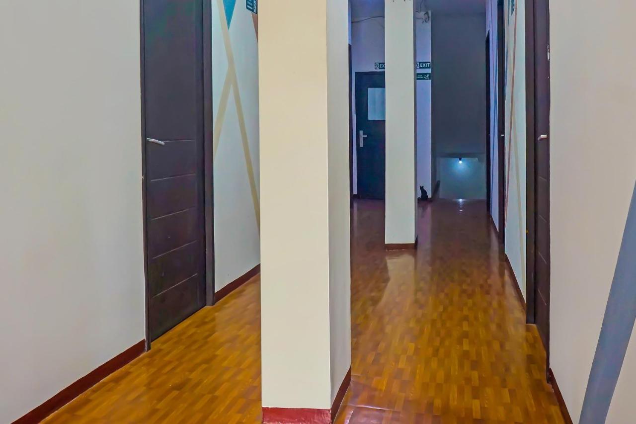 Oyo 92272 Sahaja Pasar Baru Hotel Jakarta Luaran gambar